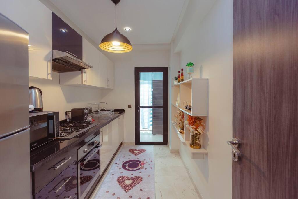 Cozy 2-Bedroom Apartment In Gueliz, Marrakech Marrakesh Exterior photo
